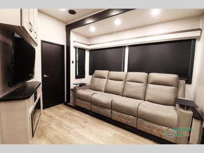2026 Jayco Seismic - Photo 17