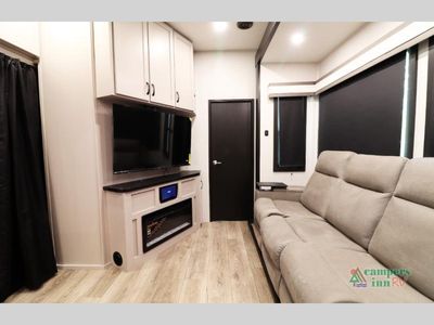2026 Jayco Seismic - Photo 16