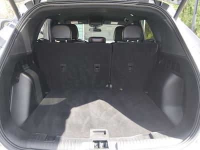 2024 Ford Escape — photo 11 view