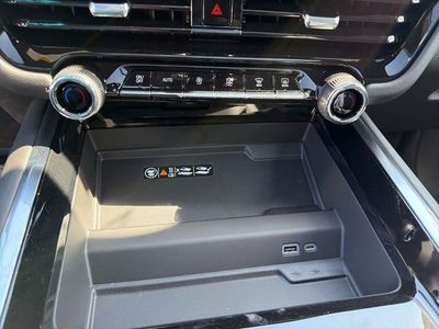 2026 Chevrolet Tahoe — photo 34 view