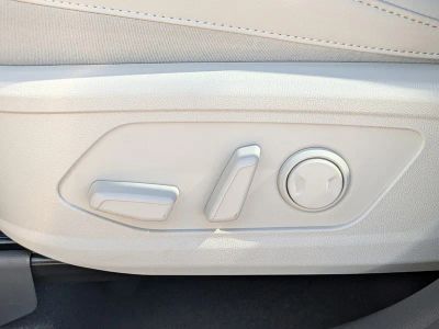 2026 Kia Sorento — photo 22 view