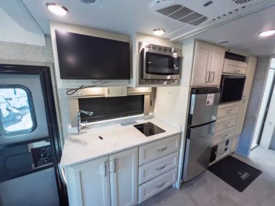2024 Tiffin WAYFARER — photo 10 view