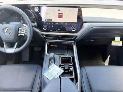 2026 Lexus TX — photo 20 view