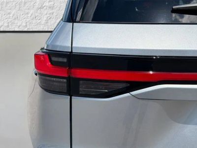 2026 Lexus TX — photo 10 view