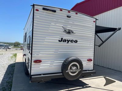 2025 Jayco Jay Flight SLX - Photo 4