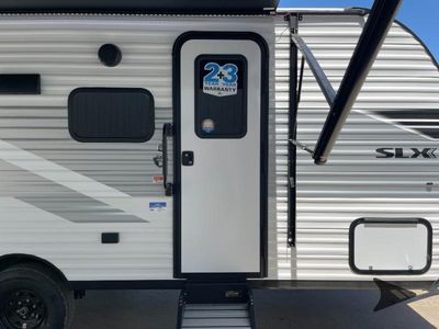 2025 Jayco Jay Flight SLX - Photo 10