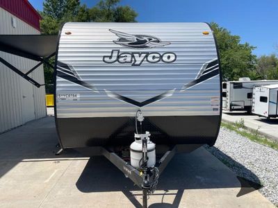 2025 Jayco Jay Flight SLX - Photo 3