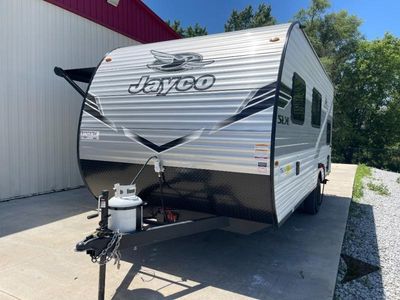 2025 Jayco Jay Flight SLX - Photo 2