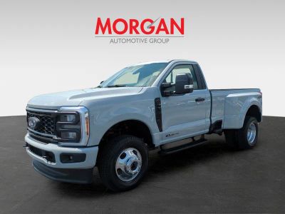 2026 Ford F-350SD — photo 9 view