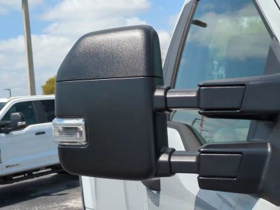 2026 Ford F-350SD — photo 12 view
