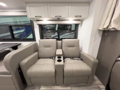 2026 Jayco GREYHAWK — photo 14 view