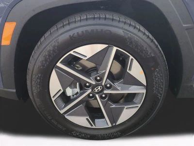 2026 Hyundai TUCSON — photo 11 view