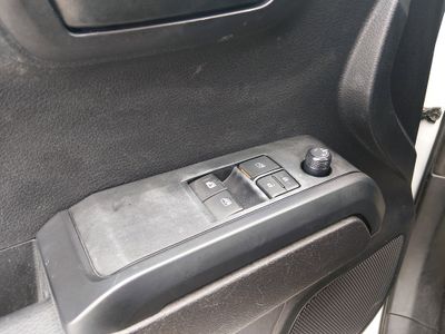 2020 Toyota Tacoma 4WD - Photo 22