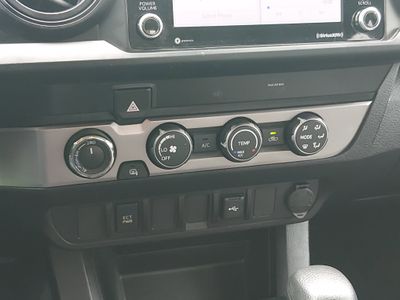 2020 Toyota Tacoma 4WD - Photo 20