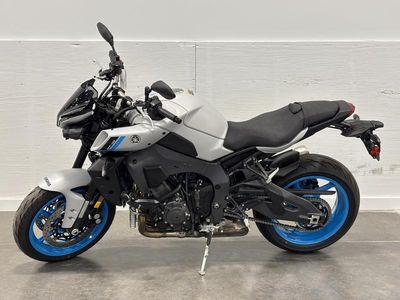 2025 Yamaha MT-10 - Photo 12