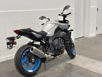 2025 Yamaha MT-10 - Photo 7