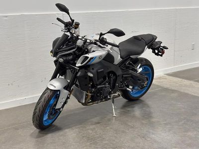 2025 Yamaha MT-10 - Photo 5