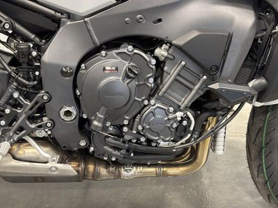 2025 Yamaha MT-10 - Photo 14