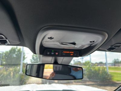 2025 Chevrolet Colorado — photo 20 view