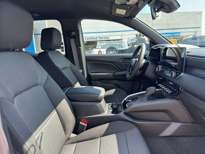 2025 Chevrolet Colorado — photo 23 view