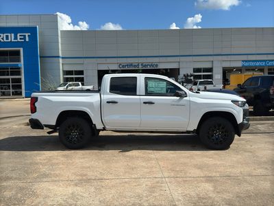 2025 Chevrolet Colorado — photo 8 view