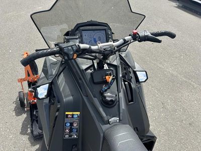 2024 Polaris 650 Switchback Assault 146 Gloss Black - Photo 9