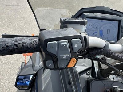 2024 Polaris 650 Switchback Assault 146 Gloss Black - Photo 11