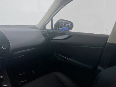 2025 Lexus NX — photo 18 view