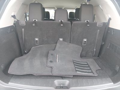 2025 Nissan Pathfinder — photo 11 view