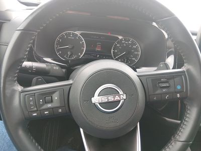2025 Nissan Pathfinder — photo 12 view
