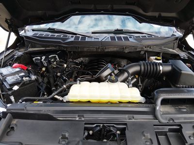 2025 Ford F-150 - Photo 9