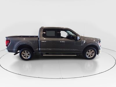 2025 Ford F-150 - Photo 8