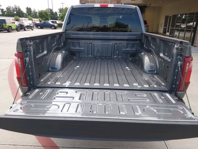 2025 Ford F-150 - Photo 11