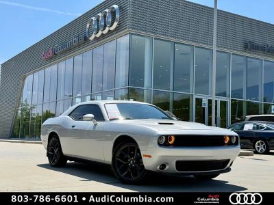 2021 Dodge Challenger SXT - Photo 2