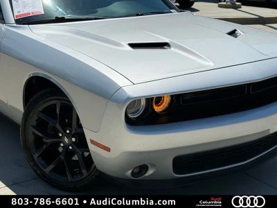 2021 Dodge Challenger SXT - Photo 5