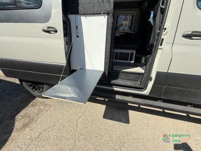2026 Winnebago Revel Sport - Photo 10