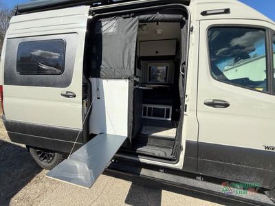 2026 Winnebago Revel Sport - Photo 9