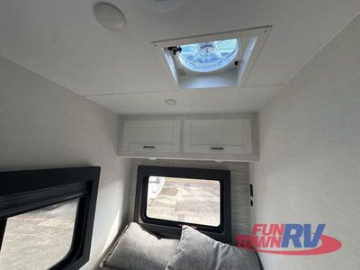 2026 Gulf Stream RV Yellowstone - Photo 34