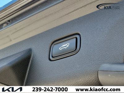 2024 Kia Sportage — photo 12 view