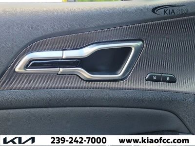 2024 Kia Sportage — photo 24 view