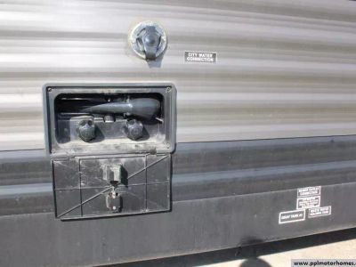 2017 Heartland 265SLE — photo 43 view