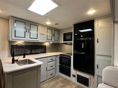 2022 Forest River Vibe - Photo 11