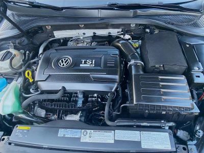 2016 Volkswagen Golf R — photo 35 view