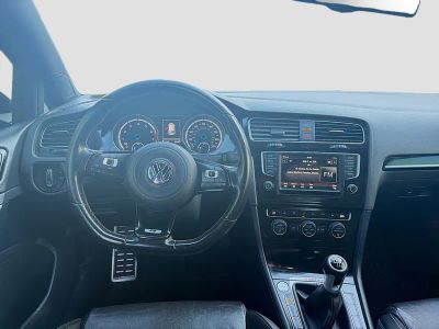 2016 Volkswagen Golf R — photo 20 view