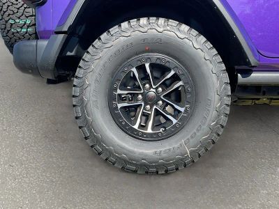 2026 Jeep Wrangler — photo 27 view