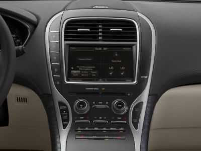 2017 Lincoln MKX — photo 13 view