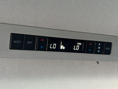 2022 Toyota Sienna - Photo 14