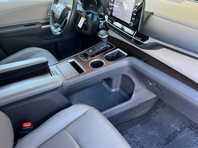2022 Toyota Sienna - Photo 18