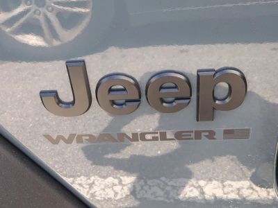 2026 Jeep Wrangler — photo 31 view