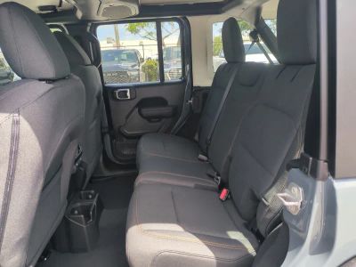 2026 Jeep Wrangler — photo 14 view